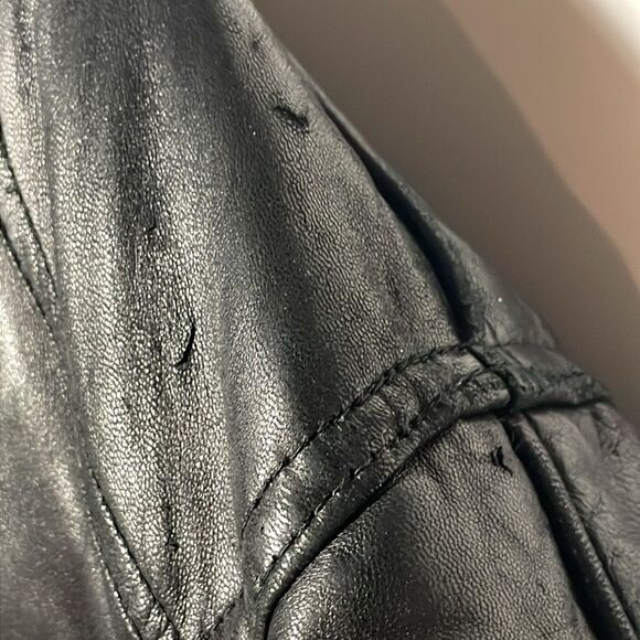 Coogi leather coat - Picture 5 of 14